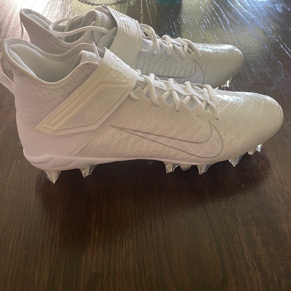 Alpha Menace Pro 2 Mid 'White Chrome
